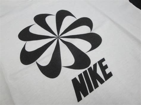 Nike pinwheel Logos